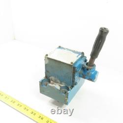 6130-02-42 4-Way Manual Lever Hydraulic Directional Control Valve