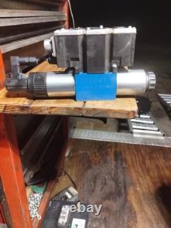 A Bosch Rexroth 4WREE6E16-24/G24K31/A1V hydraulic proportional directional valve