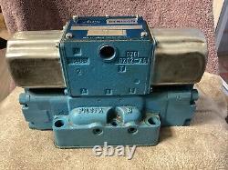 ABEX / DENISON. D1D12 33 203 03 03 1. Hydraulic Directional Control Valve. NEW