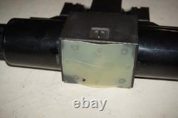 APB 24 V DC Hydraulic Solenoid Directional Control Valve (Unknown Brand/PN)