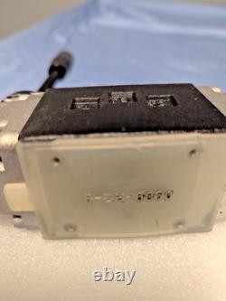 ATOS DH-0110 50 Manual Directional Hydraulic Valve NG6 CETOP 03