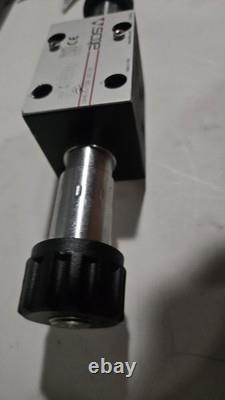ATOS DHE-07139 DC 20 Hydraulic Directional Control Valve 20VDC Used