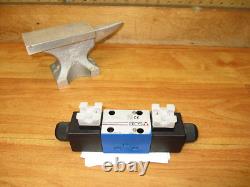 Atos DHE-0710 AC20 NEWithLightly Used Hydraulic Directional Valve 115VAC