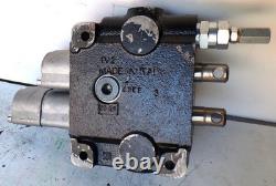 Atos Hydraulic Directional Control Valve 1V2 4/3-Way Solenoid Operated New AA2