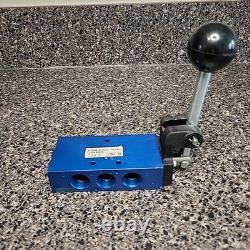 Automatic Valve L2004BAFM Manual Hydraulic Directional Control Valve 4-Way Lever