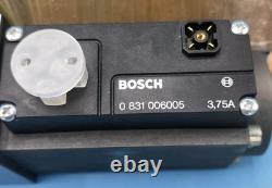 Bosch Hydraulic Directional Valve Drive Controller 0 811 404 061 0 831 006005