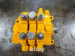 DA-35 Hydraulic 3 Spool Valve, Three Section Valve