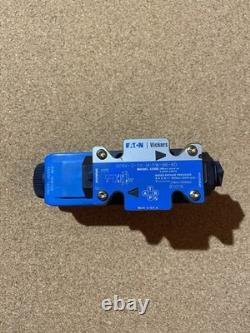 Eaton Vickers DG4V-3-2A-M-FW-B6-60 Hydraulic Solenoid Directional Valve. 870116