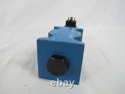Eaton Vickers Hydraulic Directional Valve DG4V-5-2AJ-M-U-H6-20