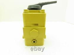 Enerpac VC-15L Hydraulic 3-Way Manual Directional Control Valve 4 GPM 3/8 NPT