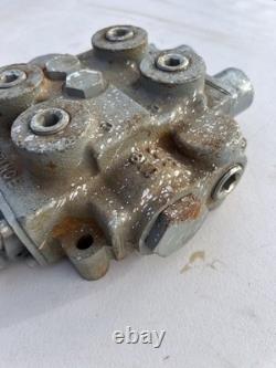 HCI-Prince Control Valve C-482 Two Spool Hydraulic Directional Control Valve