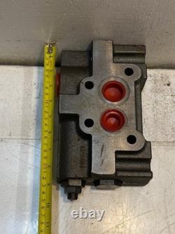 Hydraulic Directional Control Valve 06-245 AJ 24mm Bore Thread