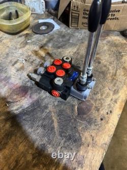 Hydraulic Valve 2 Spool Directional Control, 11GPM Joystick