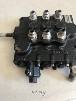 Mechanical hydraulic valve Dukes Fluid Power 1130 TM 1637 AA directional control