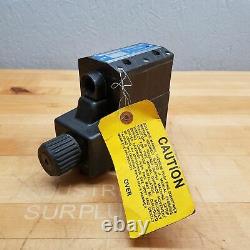 Miller 583-D5E-1020 Hydraulic Directional Control Valve NEW
