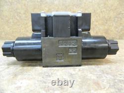 NACHI SS-G01-C7Y-R-C115-E31 Hydraulic Directional Control Valve 110V / 5060Hz