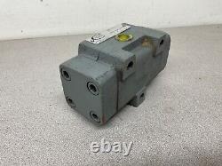 NEW NO BOX CONTINENTAL HYDRAULICS VP8T-2A-A-A 276 Directional Valve