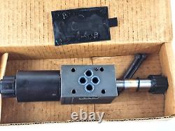 NEW Parker D1VW020ANJWM-82 Hydraulic Directional Control Valve, D1VW020ANJWM82