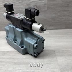 Nachi ESD-G06-C5250-E-E12 Hydraulic Directional Valve With EA64-D2-1A 24VDC Coils