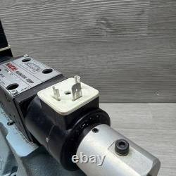 Nachi ESD-G06-C5250-E-E12 Hydraulic Directional Valve With EA64-D2-1A 24VDC Coils