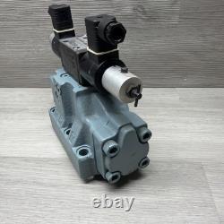Nachi ESD-G06-C5250-E-E12 Hydraulic Directional Valve With EA64-D2-1A 24VDC Coils