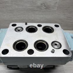 Nachi ESD-G06-C5250-E-E12 Hydraulic Directional Valve With EA64-D2-1A 24VDC Coils