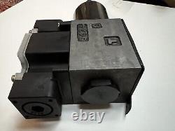 Nachi SS-G01-A3X-R-C115-E31 Hydraulic Directional Control Valve