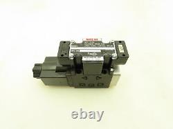 Nachi SS-G01-A3Z-R-C230-E20 Hydraulic Directional Control Solenoid Valve 220V