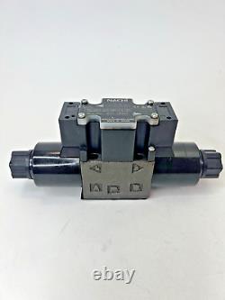 Nachi SS-G01-C5-GR-C1-31 Hydraulic Directional Control Valve