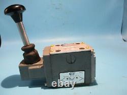 New Continental Hydraulics Vm12m-4a-g-10-a Manual Control Directional Valve