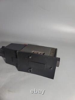 New PARKER D1VW20HNYW Solenoid Hydraulic Directional Valve 120/60