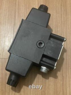 PARKER D3W11CNYC56 Hydraulic Directional Control Valve