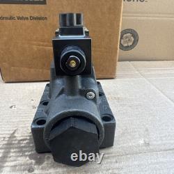 PARKER PILOT DIRECTIONAL CONTROL VALVE HYDRAULIC D61VW Series 5000psi