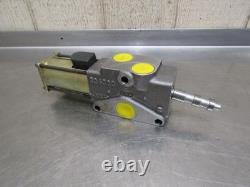 Parker 204000 999401-12B Hydraulic Directional Control Solenoid Valve 12v