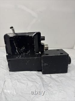 Parker D1FP Style Cleereman LPC2700 Proportional Hydraulic Directional Valve