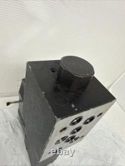 Parker D1FP Style Cleereman LPC2700 Proportional Hydraulic Directional Valve