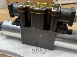 Parker D1VW020DNJG56 Hydraulic Directional Control Solenoid Valve 24VDC D1VW