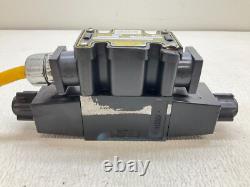 Parker D1VW1CNYC 75 Hydraulic Directional Valve 110/120 VAC D1VW1CNYC75 (TBI)