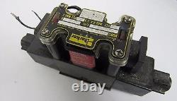 Parker D1vw 8c Nyc F 5 -75 Hydraulic Directional Valve 3 Pos 120vac Used