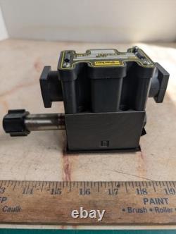 Parker D1vw20bnyc70 Hydraulic Directional Control Valve 120/240v New