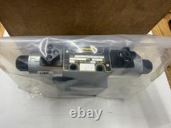 Parker D31VW001C4NJW Directional Control Hydraulic Valve- Brand New In Box