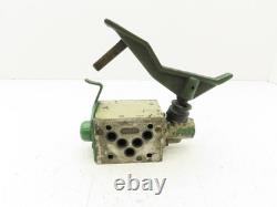 Parker D3ML4B10X4384 Hydraulic Directional Control Valve 2-Position 3000 PSI