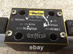 Parker D3W82CNJW4 Hydraulic Directional Control Valve 24 VDC CH-10041-002