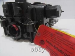 Parker DVA35 Hydraulic Control Valve 3 Spool