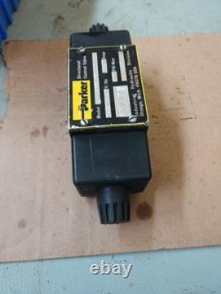 Parker Hannifin Hydraulic Directional Control Valve D3W4CY 14