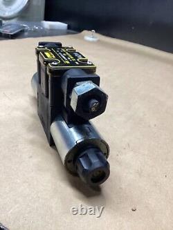 Parker Solenoid Operated Hydraulic Directional Valve D1VW001CNJGF5 #102F61FML