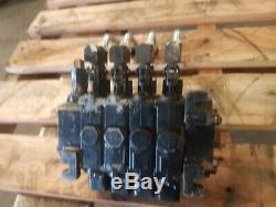 Parker hydraulic Series V12 Directional Control Valves Sectional Body
