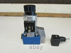 REXROTH R900570174, Hydraulic Directional Control Valve, TAKEOUT! , MAKE OFFER