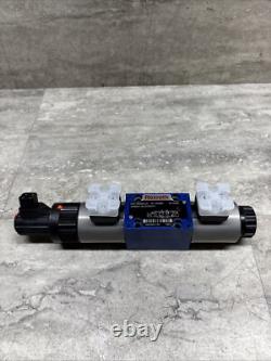 Rexroth Bosch R900953729 Hydraulic Directional / Proportional Control Valve, New