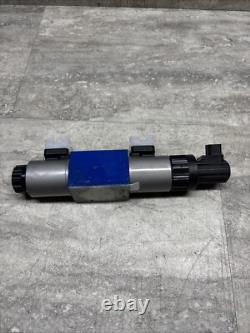 Rexroth Bosch R900953729 Hydraulic Directional / Proportional Control Valve, New